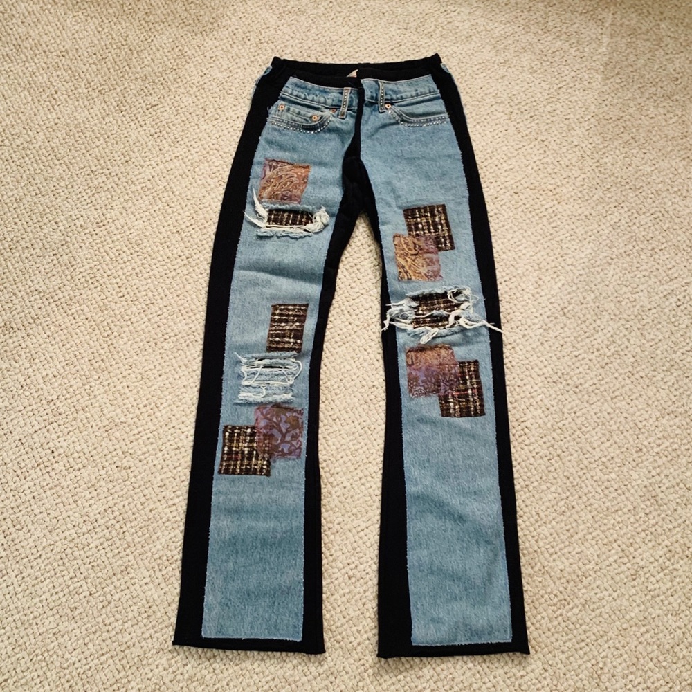 Bejeweled sweatpants jean Size m Great for winter.